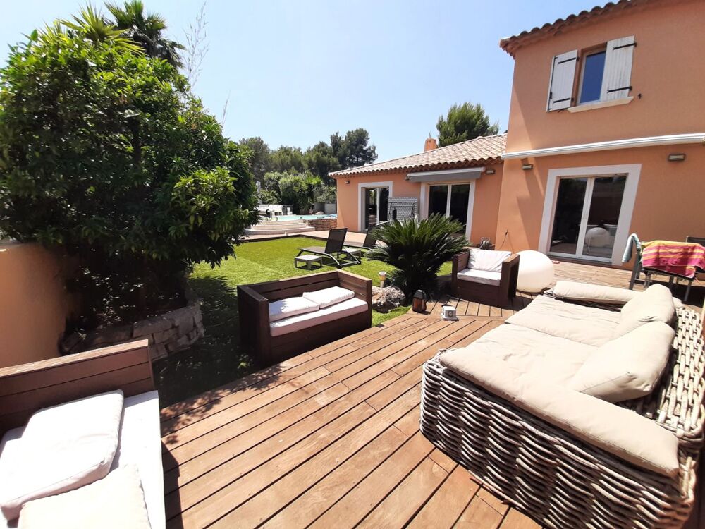  vendre  Villa Hyres (83400)