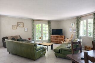 Vente Villa Maison familiale de plain-pied sur une belle parcelle de 1700 m2 Pessac