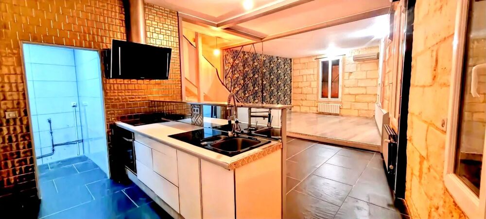 33500 LIBOURNE CENTRE - MAISON DE VILLE 117² 4 CHAMBRES GARAGE