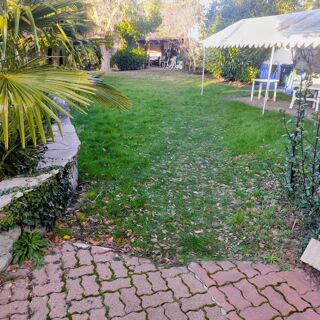  Maison � vendre 12 pi�ces 329 m�