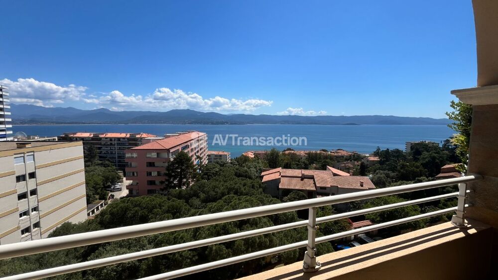 Appartement 5 pièces 220 m² · à Ajaccio · 220 m² · 1 495 000 €