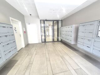  Appartement à vendre 2 pièces 1 m²