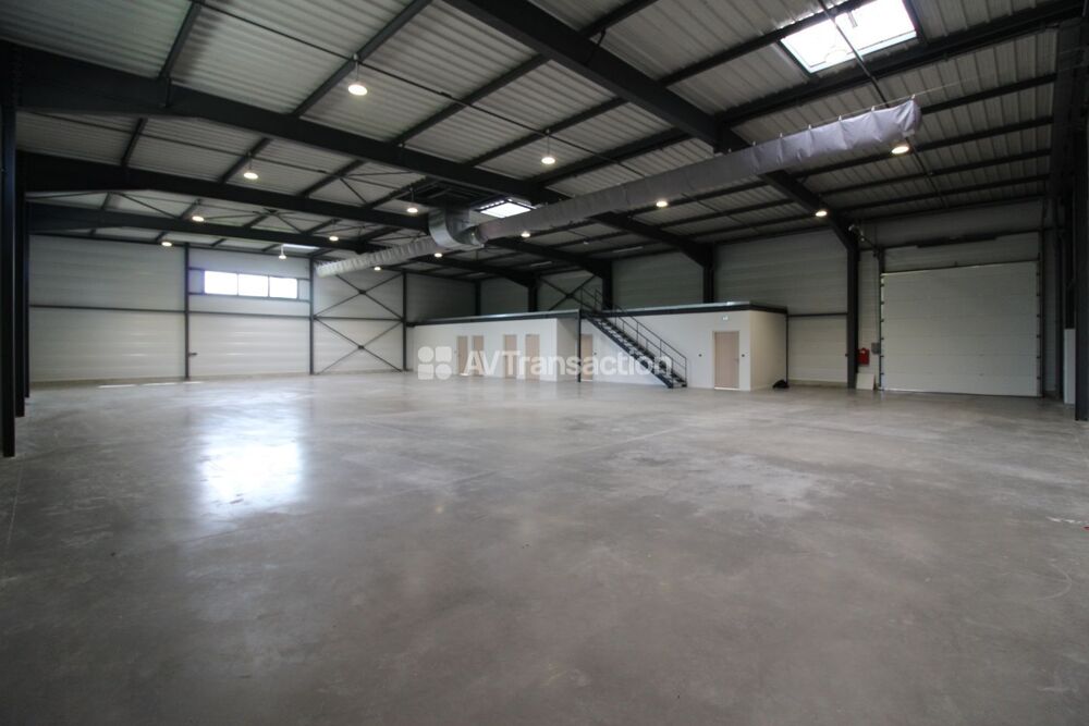   Bâtiment d'activité neuf Aoste