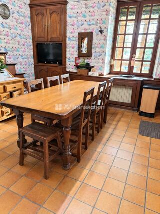  Maison à vendre 15 + pièces 270 m²