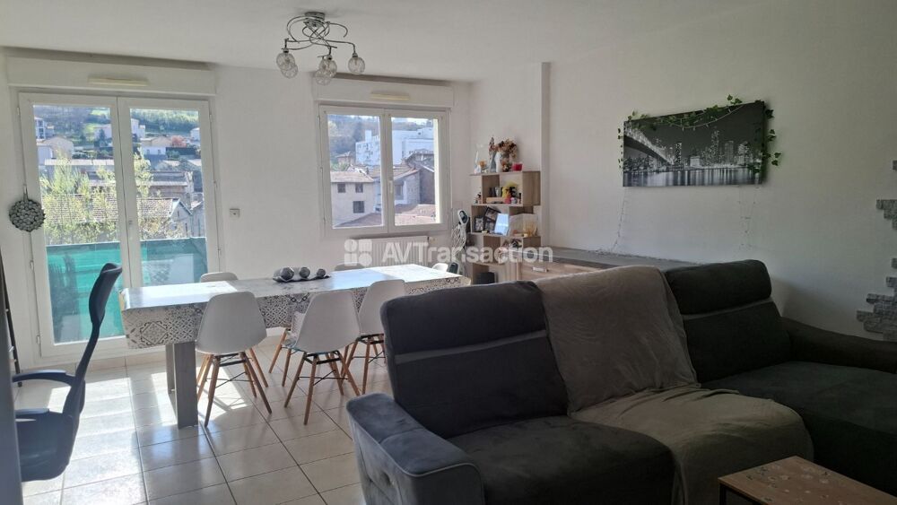 Appartement 3 pièces 86 m² à Saint-Étienne