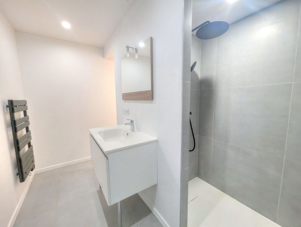 � vendre  Villa Saint-Cyr-au-Mont-d'Or (69450)
