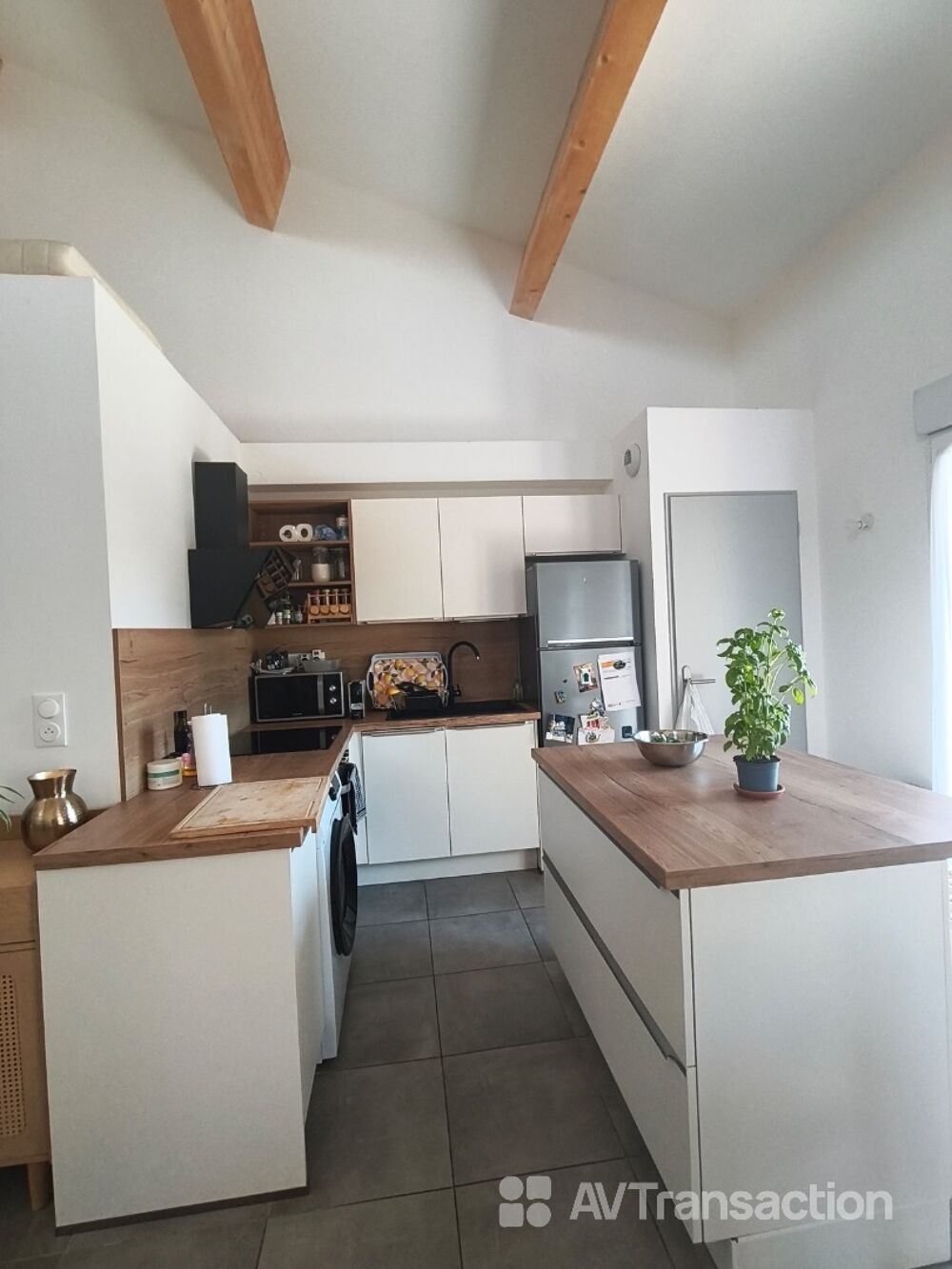 T3 Duplex, Terrasse, Beaux volumes !