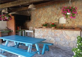  Villa � vendre 10 pi�ces 282 m�