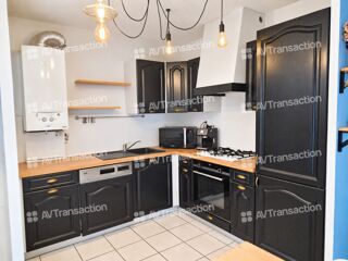 Vente Appartement BEAU T3 68 M² – JARDIN PRIVE 80 M² + TERRASSE 30M²- GARAGE Vaulx-en-velin