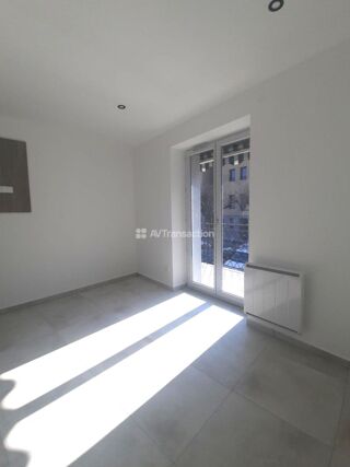  Appartement à vendre 4 pièces 64 m²