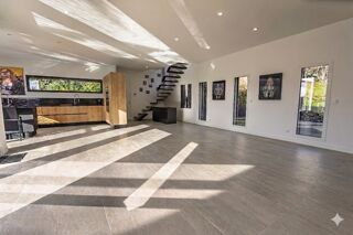  Villa � vendre 8 pi�ces 204 m�