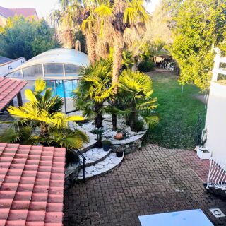  Maison � vendre 12 pi�ces 329 m�