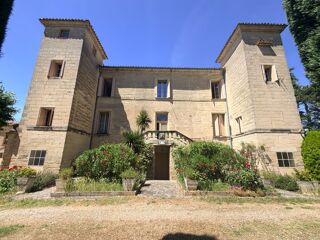  Propriété/château à vendre 15 + pièces 915 m²