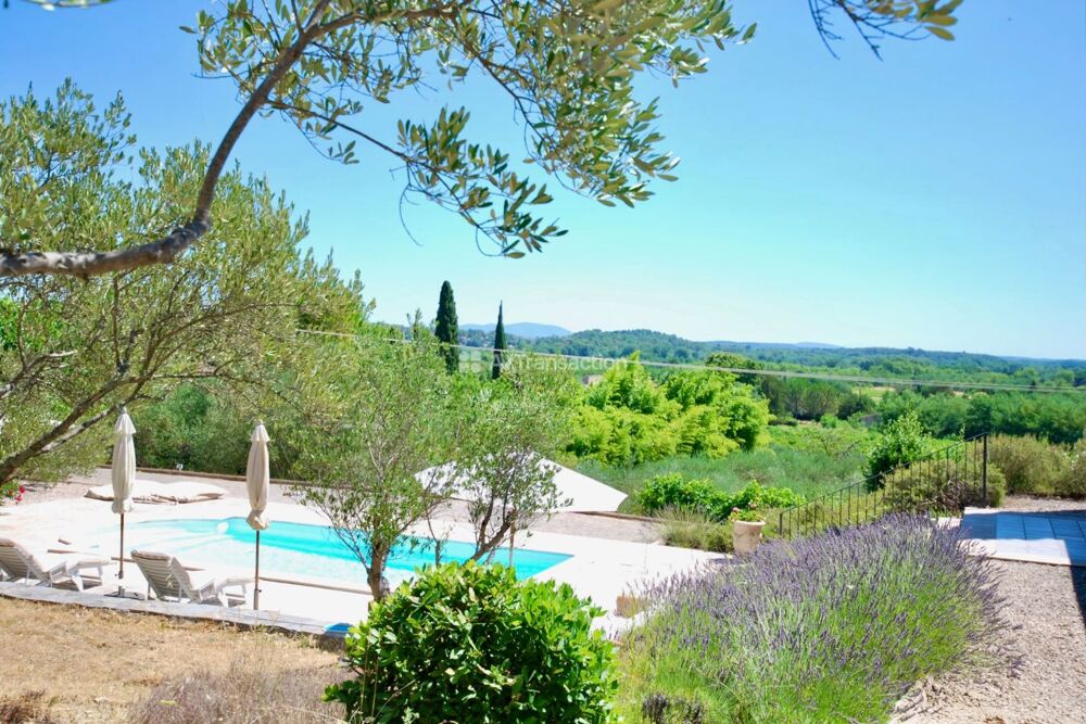 Villa de charme avec gite, piscine et vue sur les vignes