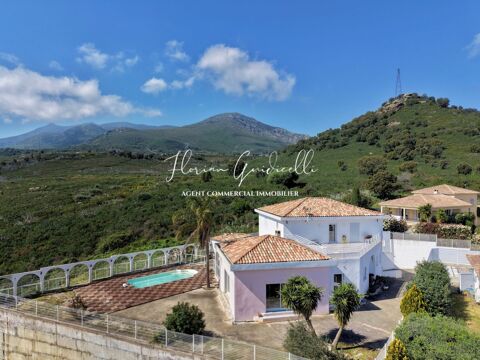   Maison 260 m� avec 2 logements ind�pendants et vue mer Maison - 7 pi�ce(s) - 260 m�