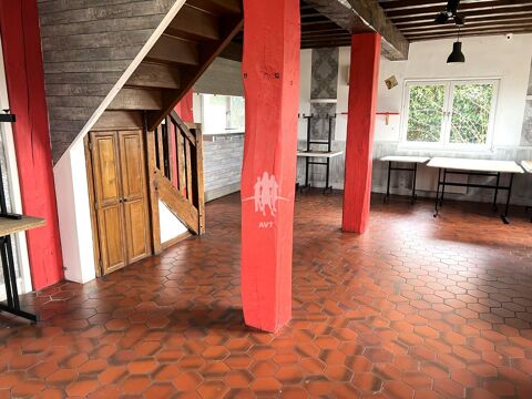   A vendre , Douains ( 27120 ) restaurant 147 m2 ,  murs et fonds 