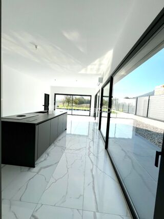  Maison  vendre 4 pices 148 m