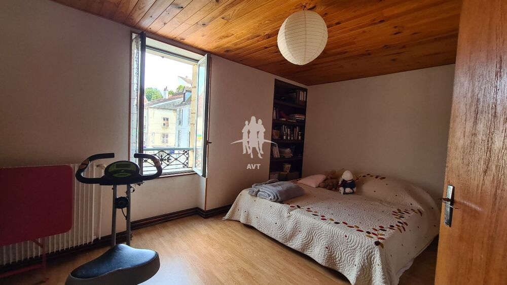   Immeuble libre sans copropriété Gray