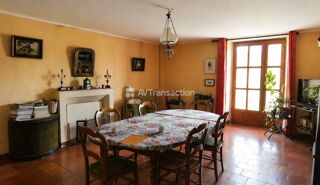  Maison à vendre 15 + pièces 356 m²