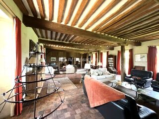  Maison à vendre 13 pièces 396 m²
