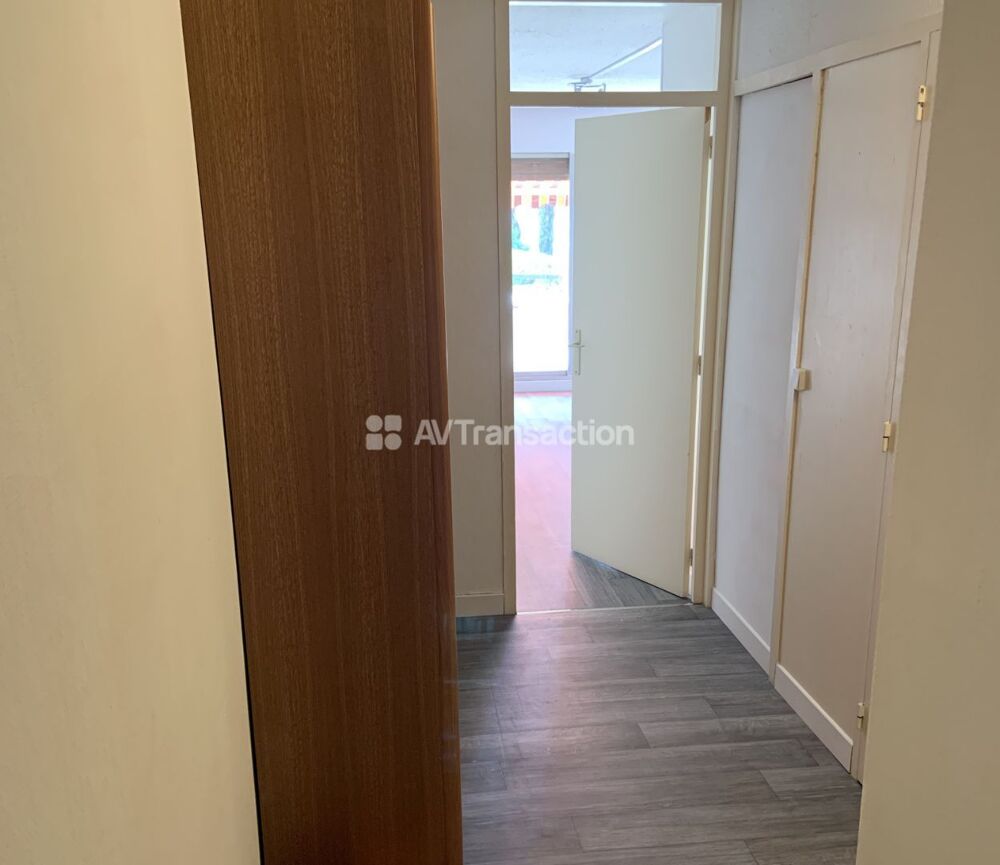 Appartement rez-de-jardin Port Camargue
