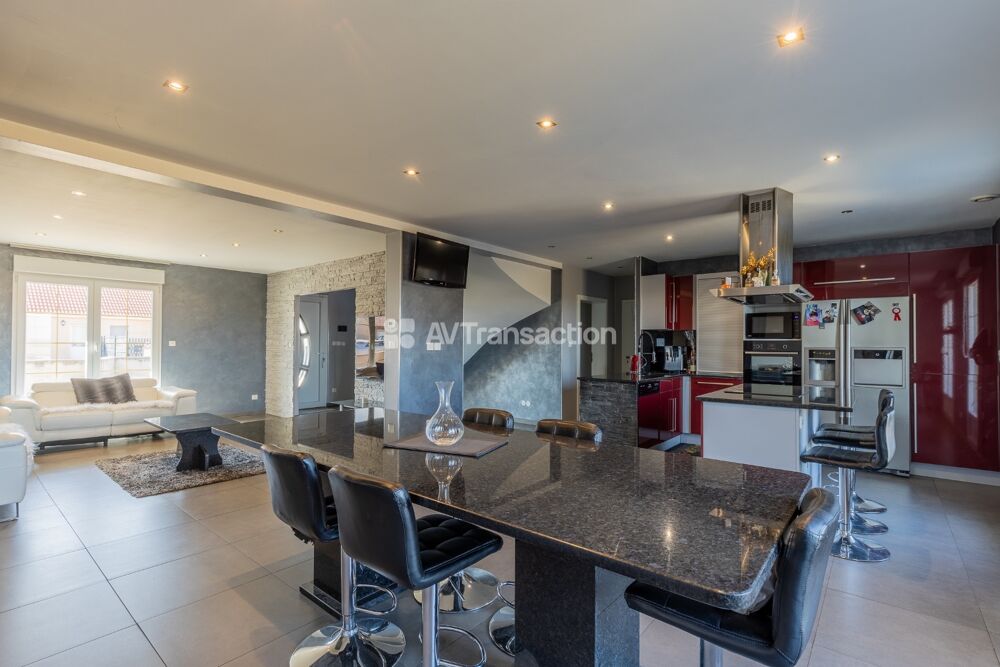 Vente Maison RONCOURT – BELLE MAISON FAMILIALE AVEC VUE DÉGAGÉE Roncourt