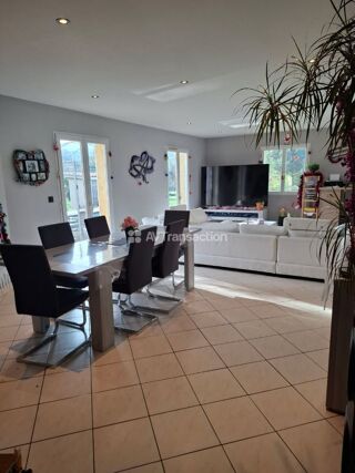  Maison � vendre 7 pi�ces 166 m�