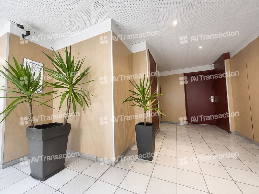 Vente Appartement T3 DE 57 m²-RENOVE – 2 chambres – TRAM T1 -T4 ET T6 Villeurbanne