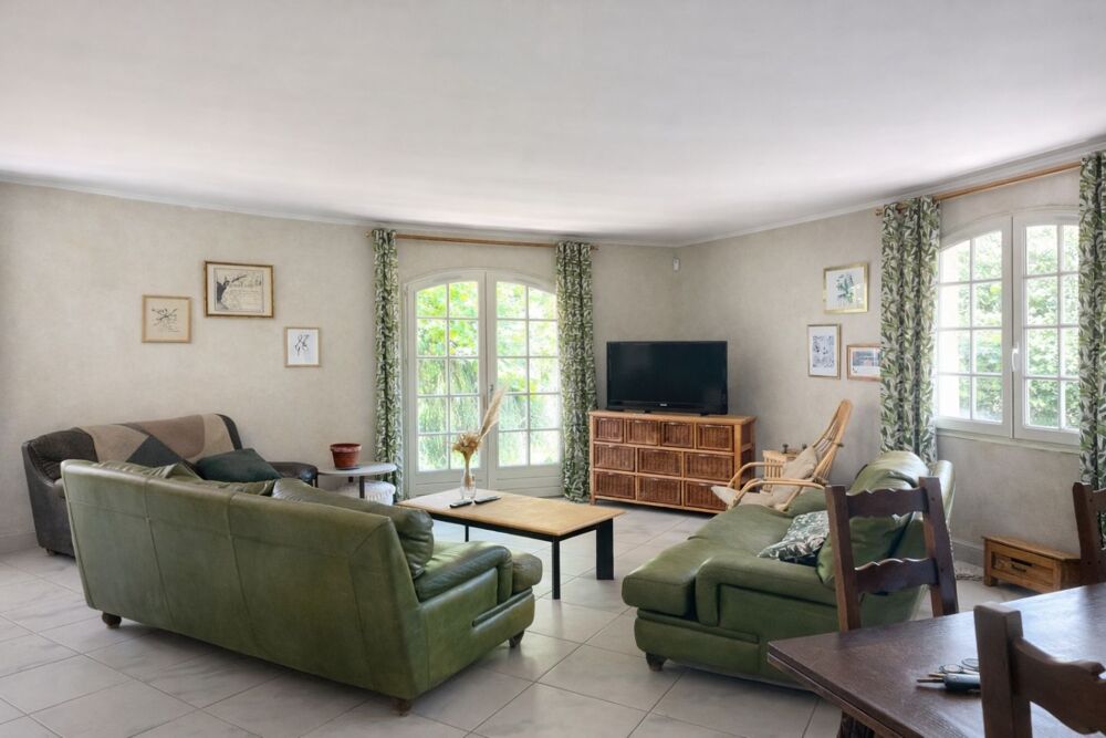 Vente Villa Maison familiale de plain-pied sur une belle parcelle de 1700 m2 Pessac