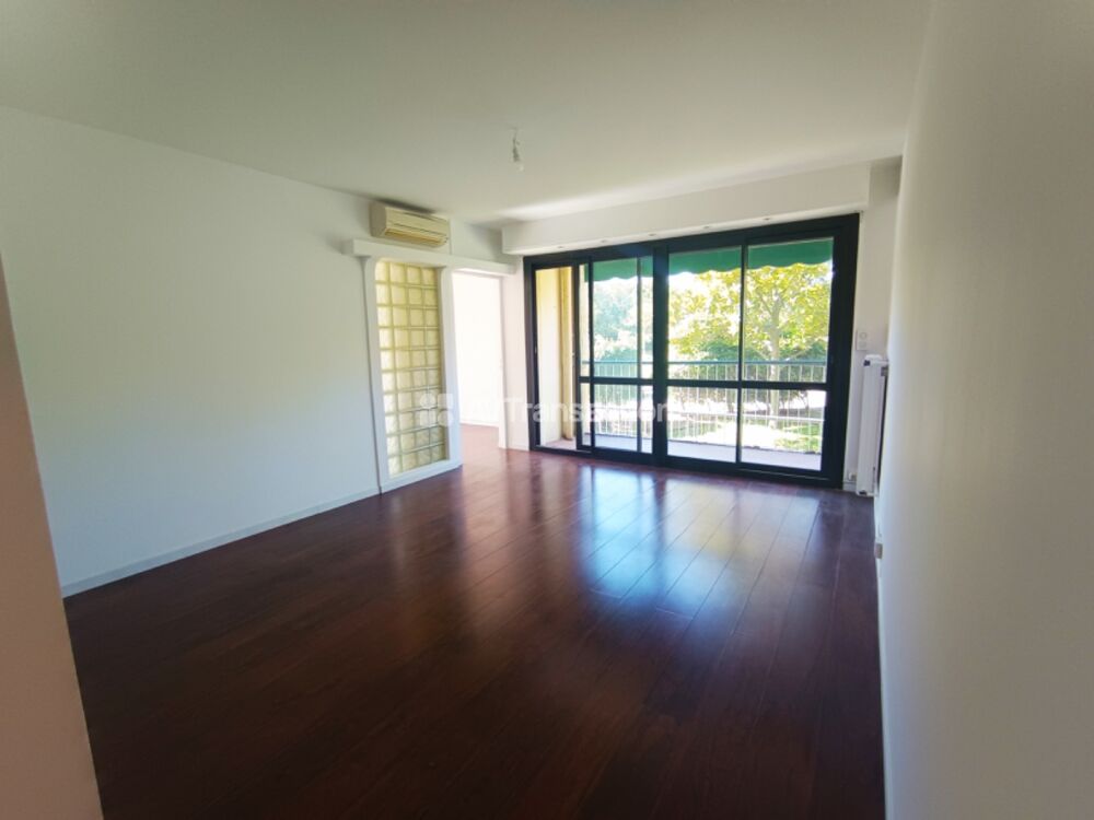 Vente Appartement Joli T3 climatisé proche Borély Marseille 8