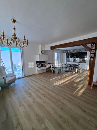  Villa � vendre 8 pi�ces 170 m�