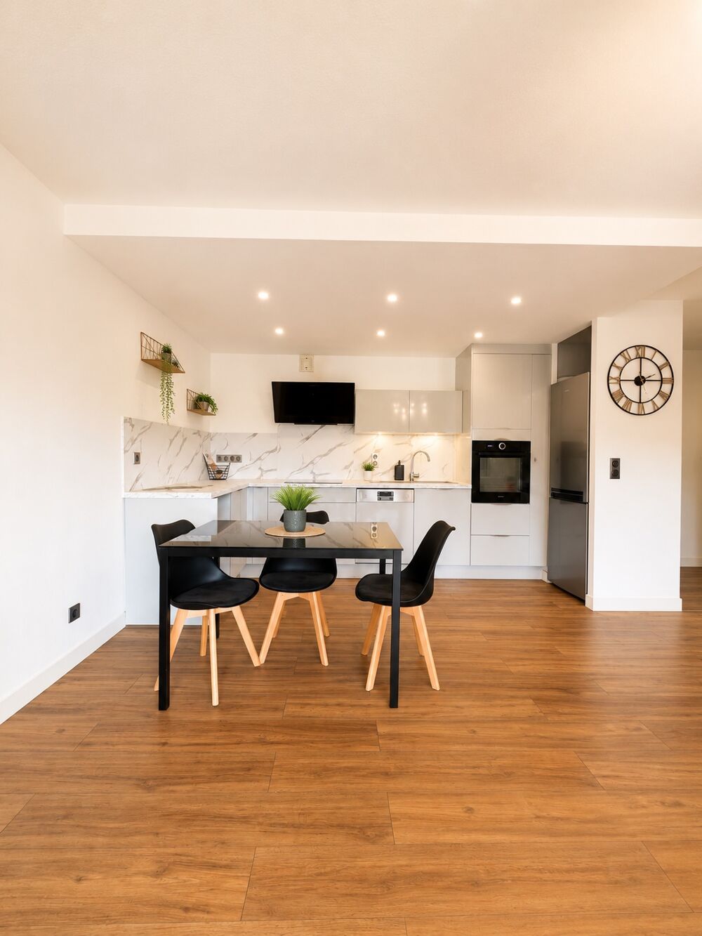 MAGNIFIQUE APPARTEMENT T3 AVEC PISCINE