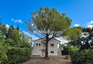  Villa à vendre 13 pièces 