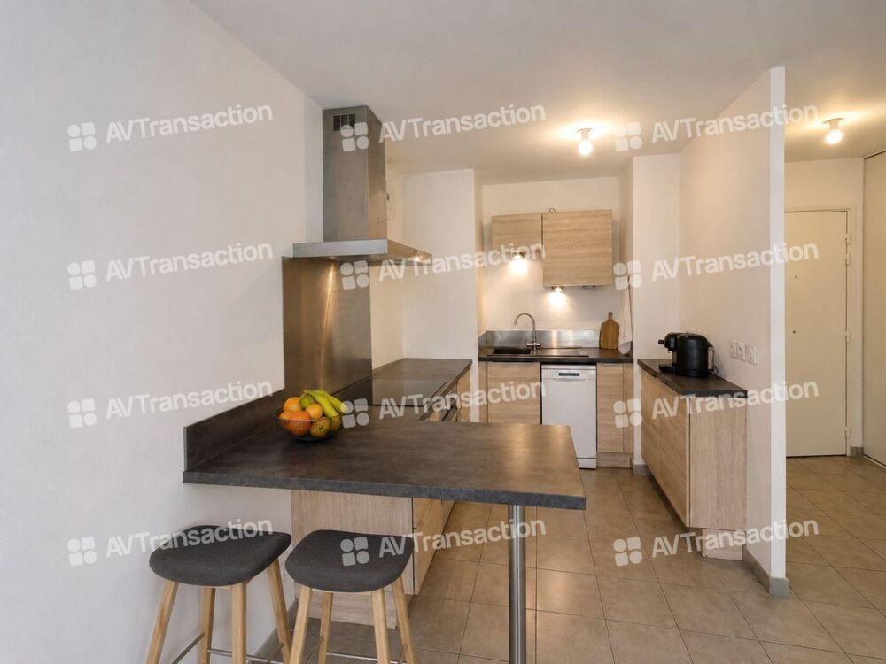 Vente Appartement T2 45 M²– JARDIN PRIVATIF –TERRASSE – GARAGE- RÉSIDENCE RÉCENTE Bron