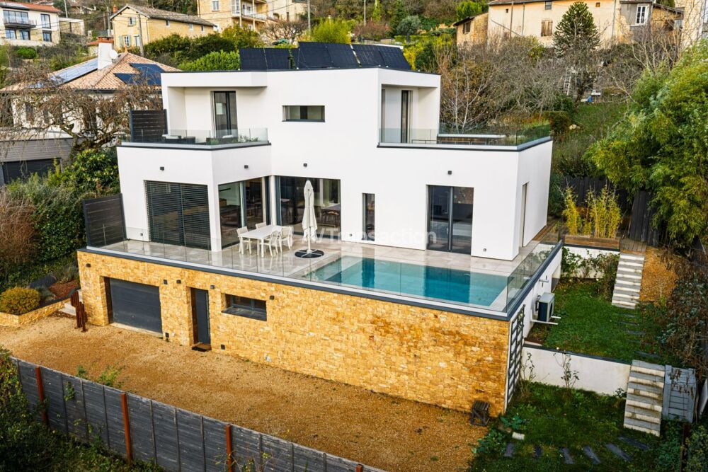 à vendre  Villa Saint-Cyr-au-Mont-d'Or (69450)
