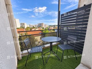 Vente Appartement T2 de 2010 – 42 m² avec balcon et garage -CLIMATISE -  Etage 3/3 Vaulx-en-velin