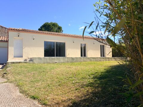  Montmirat Maison T5 plain-pied 130 m2 Terrain 900m2 4 chambres Maison - 5 pièce(s) - 130 m²