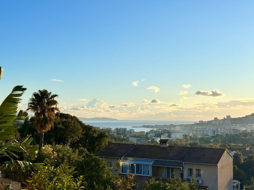 Maison 4 pièces 91 m² à Ajaccio