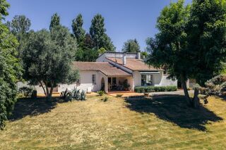  Villa � vendre 6 pi�ces 220 m�