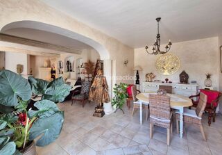  Maison � vendre 9 pi�ces 212 m�