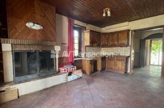  Maison à vendre 14 pièces 275 m²