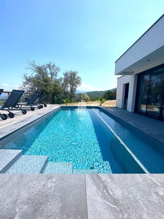  Propriété/château à vendre 7 pièces  Porticcio