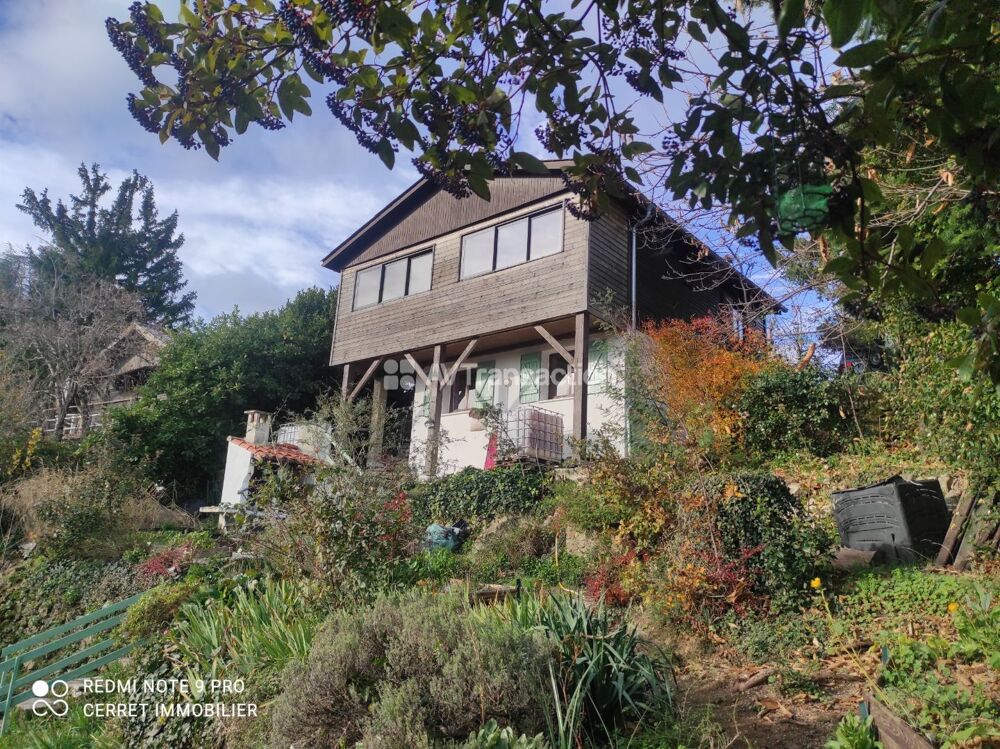 Maison avec vue et jardin