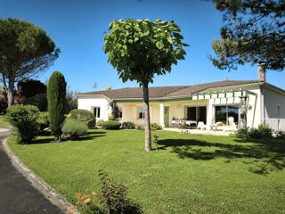  Maison à vendre 8 pièces 225 m²