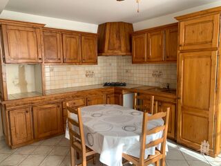  Maison  vendre 8 pices 120 m