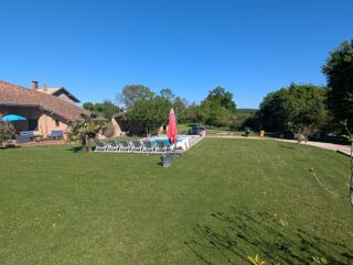  Villa à vendre 8 pièces 253 m²