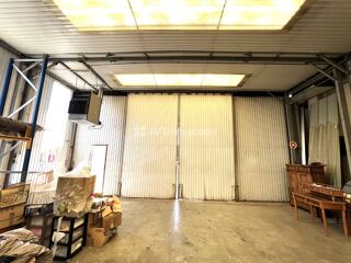   A vendre , Vernon ( 27200 )  local d'activité ,    820 m2 Vernon