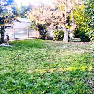  Maison � vendre 12 pi�ces 329 m�