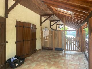 Vente Immeuble IMMEUBLE 2 APPARTEMENTS+COMBLE AMENAGEABLE de 150m² Bar-le-duc