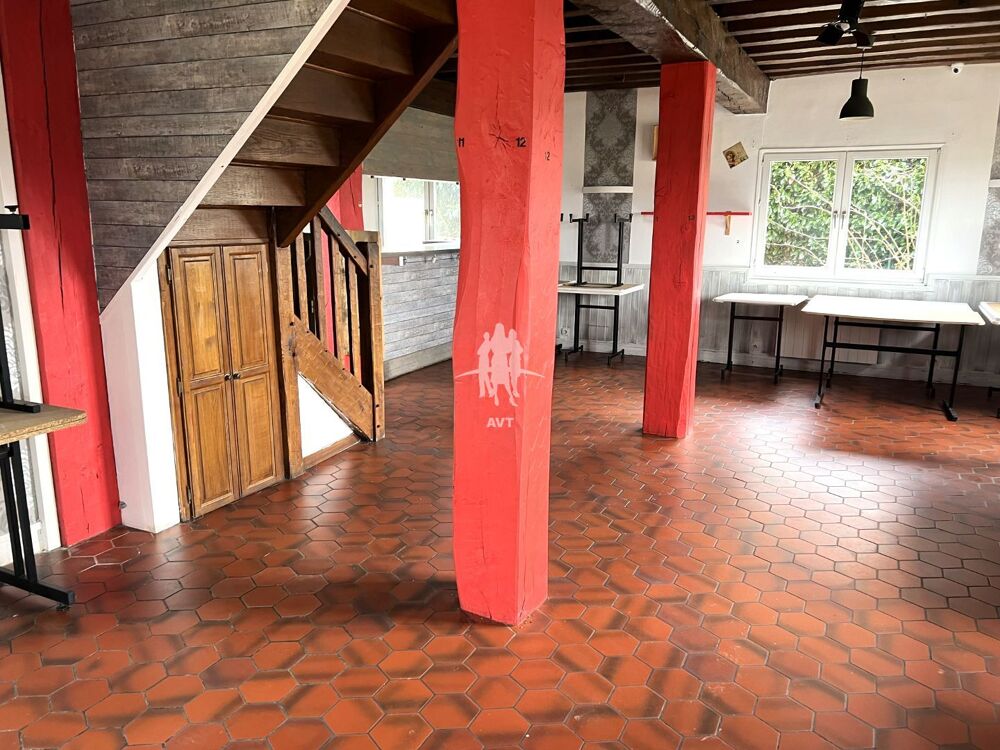   A vendre , Douains ( 27120 ) restaurant 147 m2 ,  murs et fonds Douains